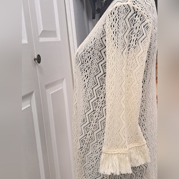 NWT Hollister  Ivory Crocheted Duster  Size XS - Picture 5 of 8
